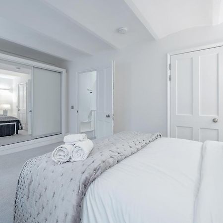 Tottenham Court'S House - 2 Bed London Eksteriør billede